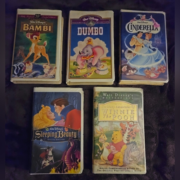Vintage Bundle VHS Disney Classics - Picture 2 of 8